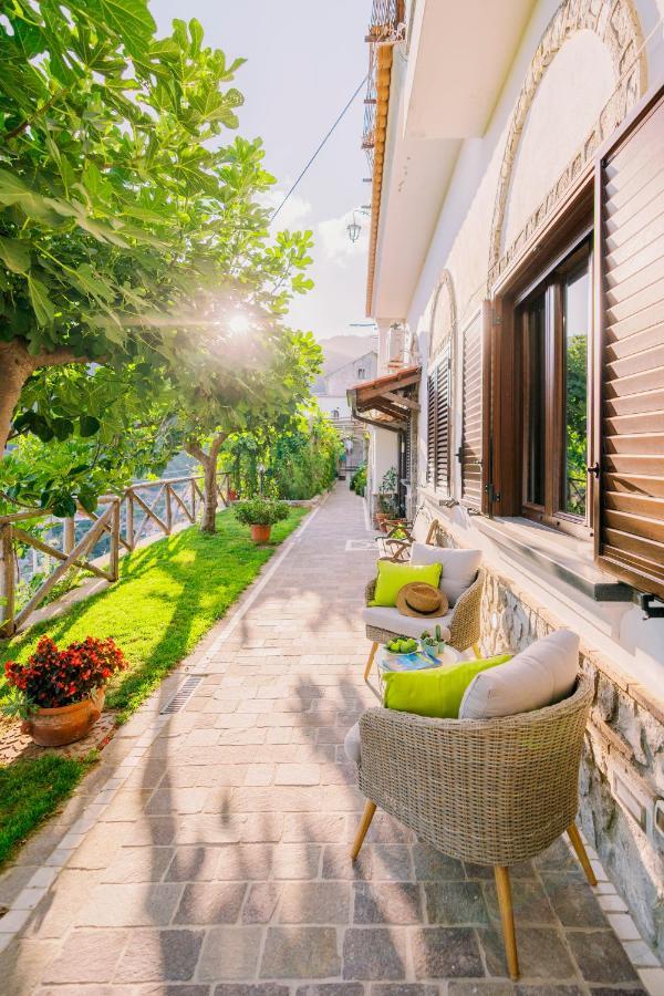 Monte Brusara Relais Равело Екстериор снимка